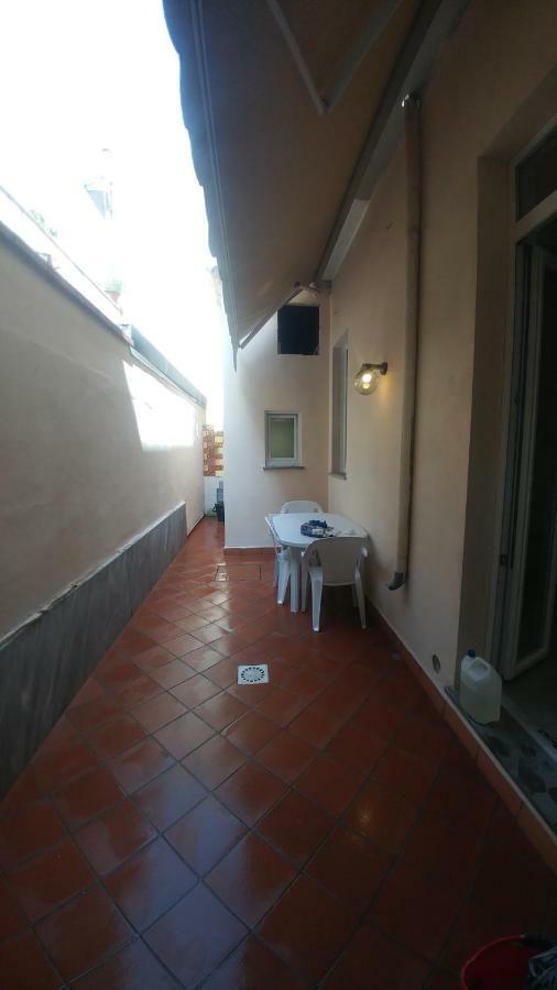 Helen Appartement Viareggio Buitenkant foto